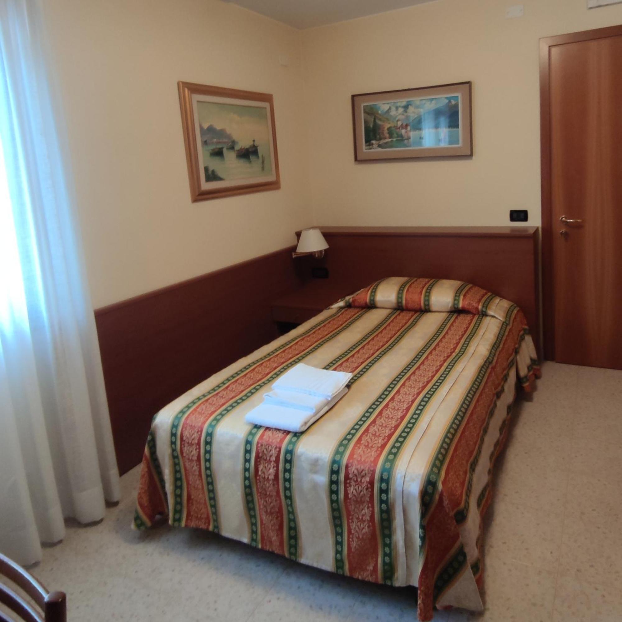 Bed and Breakfast Ponte Nuovo Altissimo Exterior foto